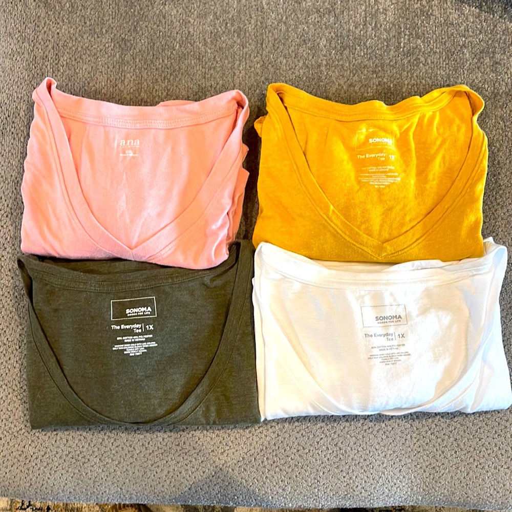 4 slightly used tshirts.